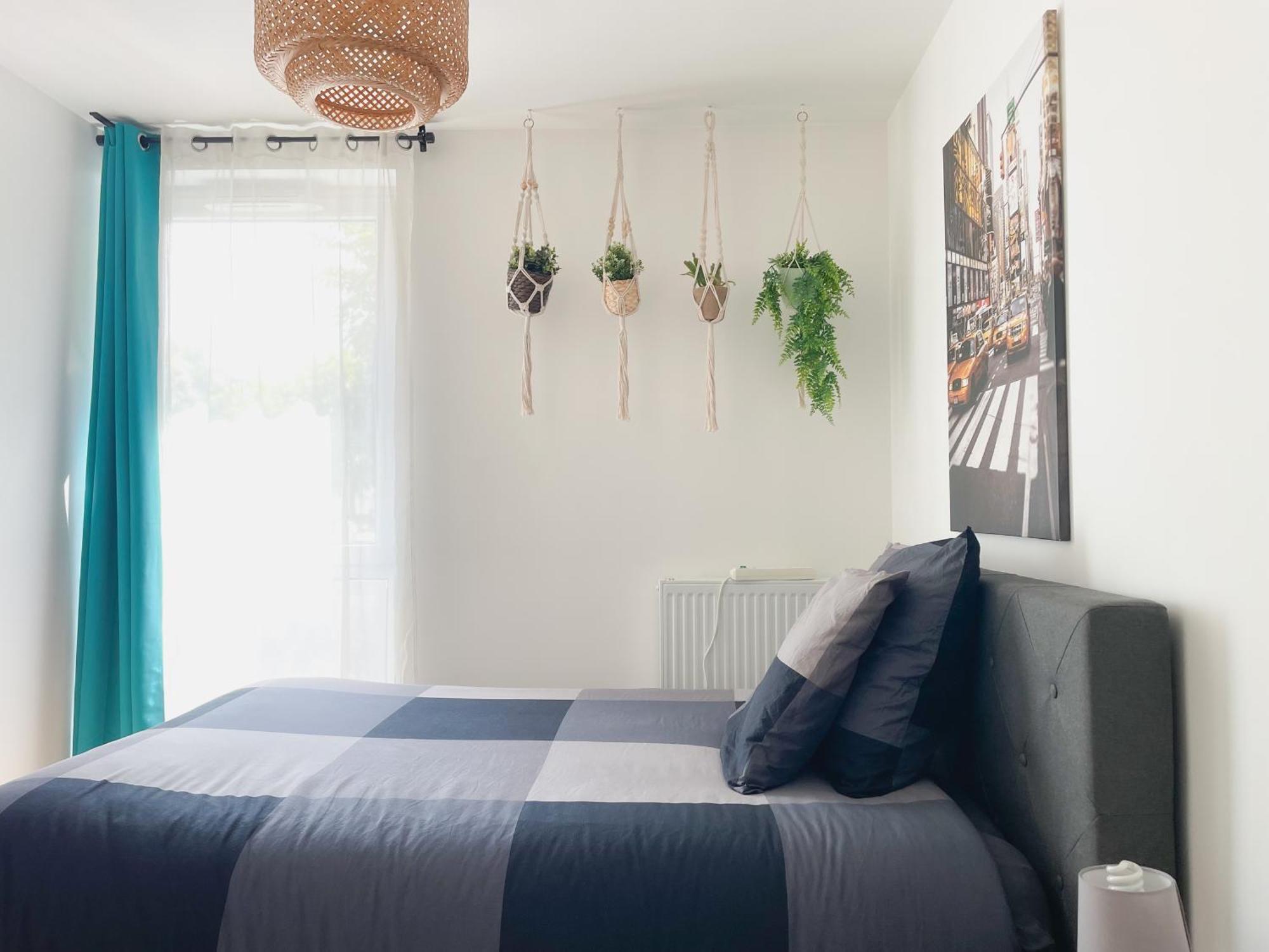 Comfortable In Near La Defense Arena And Paris With Very Good Wifi * Nanterre